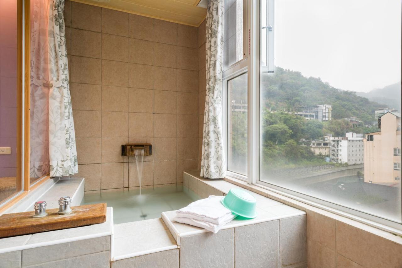 Crystal Hotel Ренай Экстерьер фото