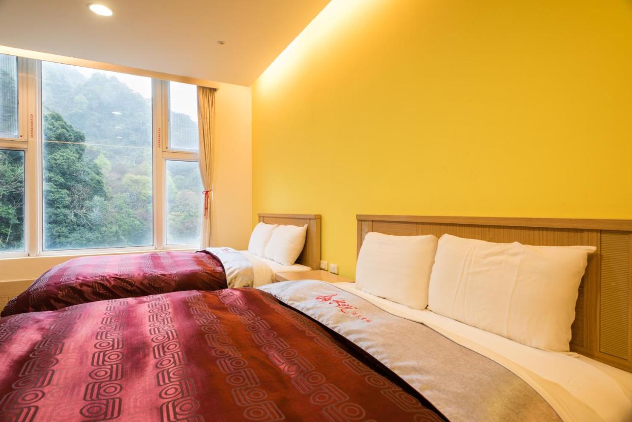 Crystal Hotel Ренай Экстерьер фото