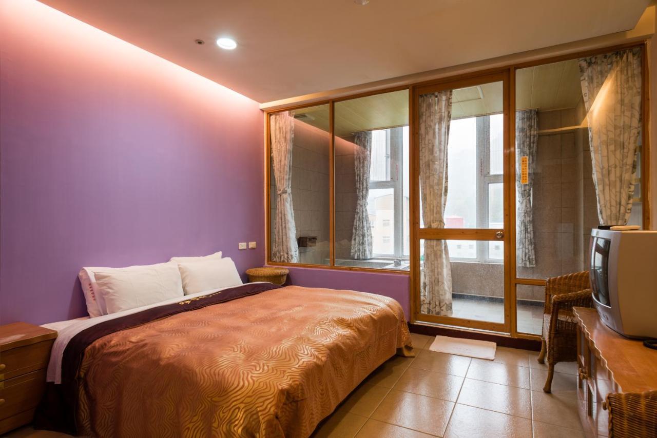 Crystal Hotel Ренай Экстерьер фото