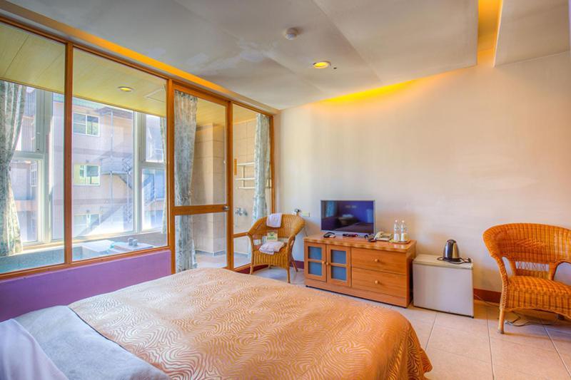 Crystal Hotel Ренай Экстерьер фото